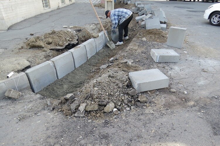 ترمیم و تعویض جداول فرسوده خیابان شهید فیروزبخت محله دولت آباد