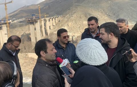 تزریق پنج هزارو ۴۰۰ میلیارد ریال اعتبار به پروژه آزاد راه شمالی کرج قاسم پور - بازدید