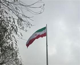 نصب ابر پرچم ایران