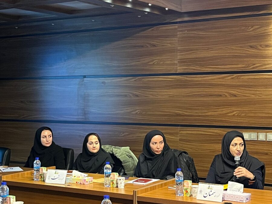 نشست هم اندیشی بررسی، تهیه و تدوین نظام پرداخت شهرداریها در کرج برگزار شد