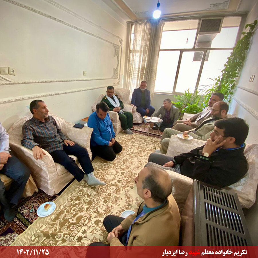 دیدار با مادر شهید والامقام رضا ایزدیار
