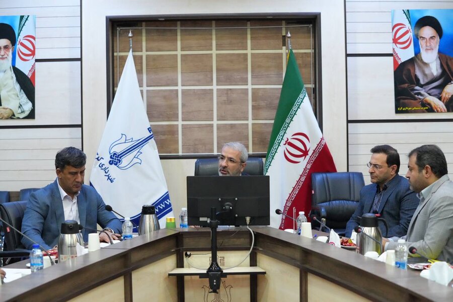 شهردار کرج میزبان مدیران محلات شهر شد / رضایت شهروندان مهمترین دغدغه مدیریت شهری