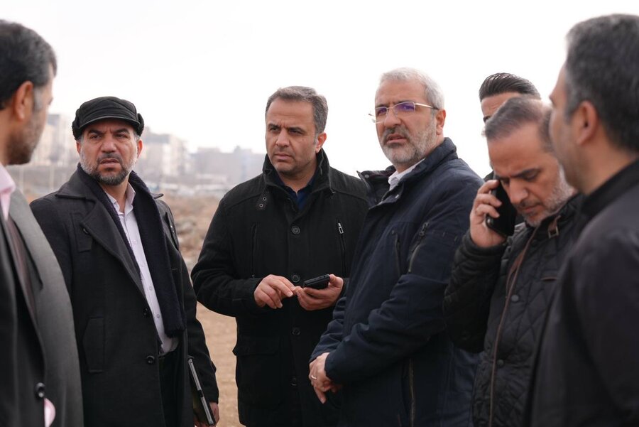 بازدید شهردار و اعضای شورای شهر کرج از روند تکمیل پروژه های نیمه تمام عمرانی