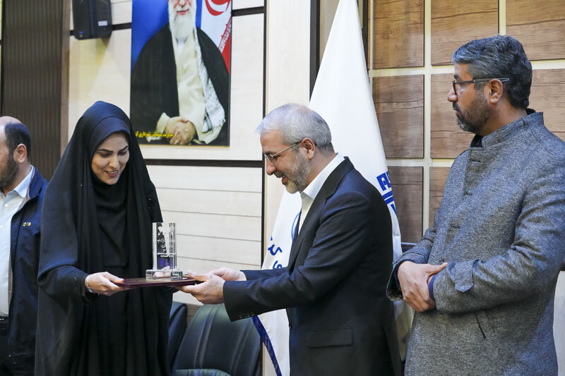 توجه ویژه به آذین بندی شهر در اعیاد مذهبی/ شهرداری در جهتگیری نسبت به کاندیداهای مجلس بیطرف است