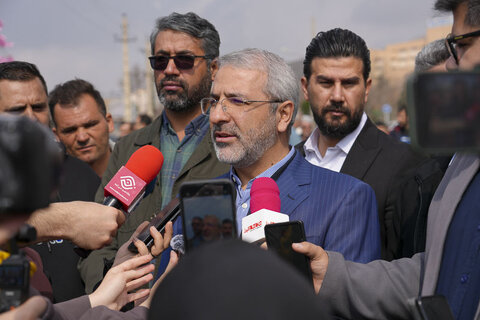 شهرداری در مسیر خدمت رسانی به شهروندان با تمام توان تلاش می کند افتتاح کنار گذر بیمارستان البرز کرج