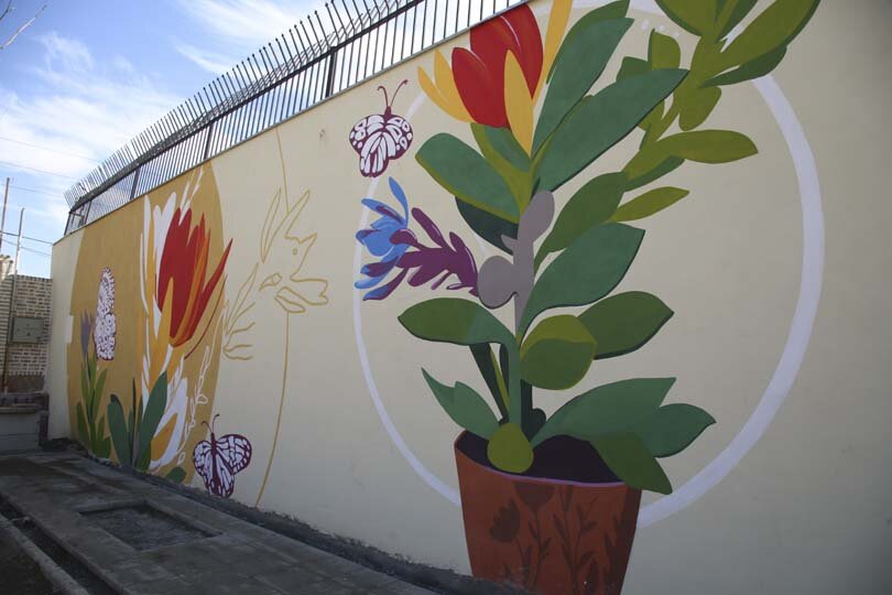 نقاشی و رنگآمیزی جداره پارک ولیعصر(عج) تکمیل شد