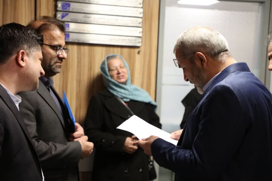 شهرداری کرج با تمام توان در روزهای پایانی سال خدمت رسانی می کند