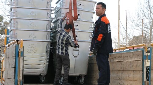 ۸۰۰ سطل زباله مکانیزه خریداری شد