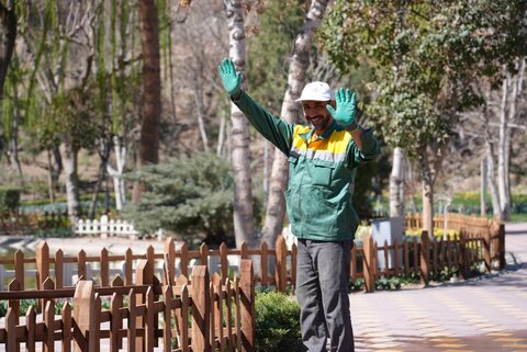 باغ گلها آماده میزبانی از شهروندان میشود/تعطیلی موقت مجموعه به منظور آمادهسازی باغ لاله شهردار