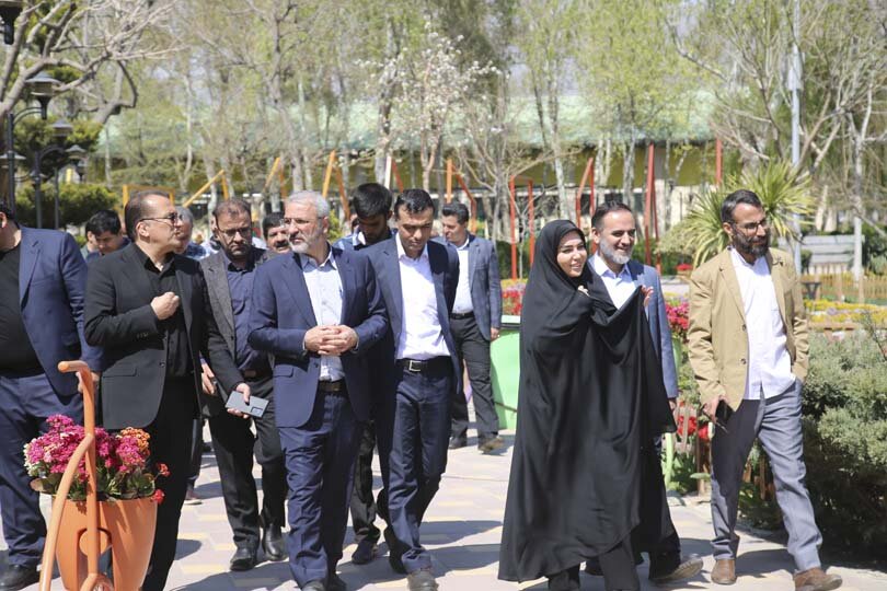 دهمین جشنواره لاله های کرج از ۲۰ فروردین پذیرای علاقمندان است