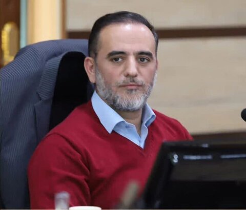 برخی بوستان های کرج در تاریکی مطلق هستند علیرضا رحیمی - کراپشده