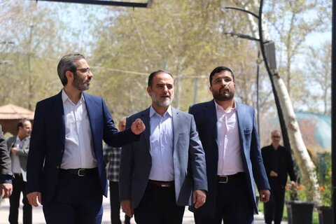 شهر کرج خاستگاه ترویج گل لاله در کشور شناخته شده است جشنواره لالهها