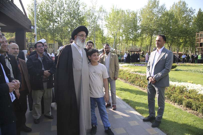 جشنواره لالهها فرصت مناسبی برای معرفی کرج به کشور است