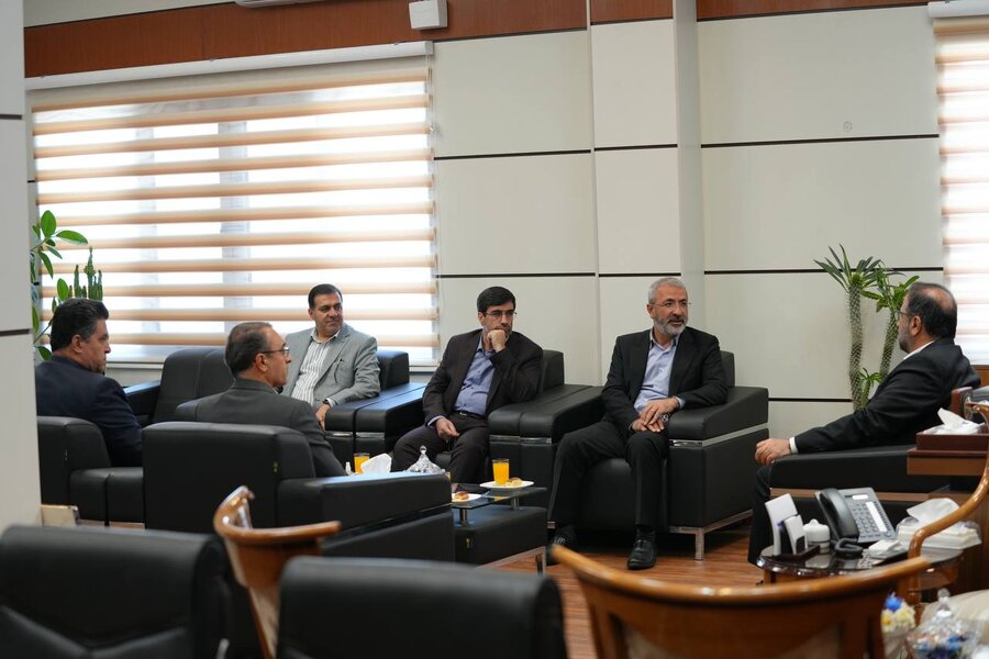 دیدار با مدیر کل دادگستری دیدار با مدیر کل دادگستری