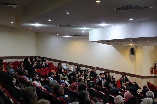 همایش روز زمین پاک در کرج برگزار شد