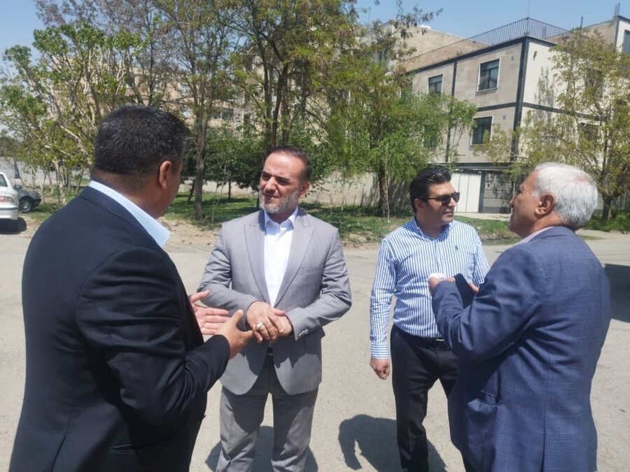 بازدید عضو شورای اسلامی شهر کرج از محله آسیاب برجی