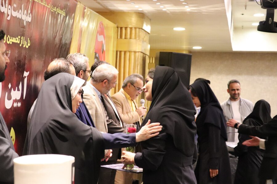 اولین بانوان آتشنشان خاورمیانه بازنشسته شدند