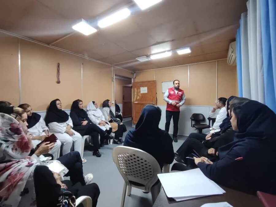 دوره آموزشی آتشنشانان داوطلب مراکز توانبخشی مادر کرج