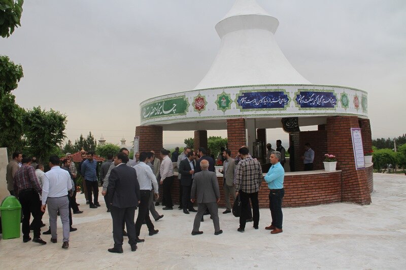 چایخانه حضرت رضا(ع) در بهشت سکینه کرج افتتاح شد