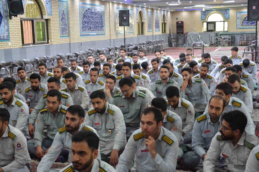 نشست صمیمی با سربازان وظیفه آتش نشانی کرج برگزار شد