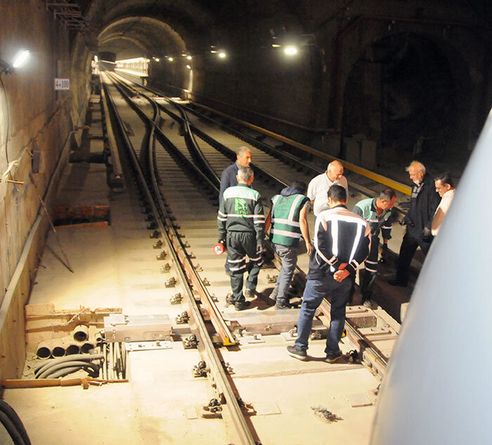 اولین رده تعمیراتی قطار متروی شهر کرج در تعمیرگاه موقت انجام شد