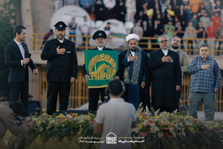 شکوه نام امام رضا(ع) در آسمان البرز / برگزاری بی نظیر جشن امام رضایی ها در کرج