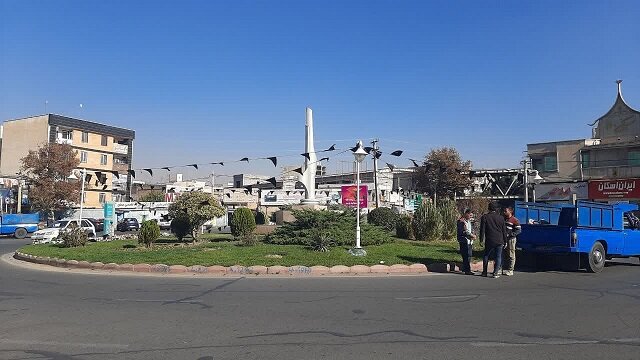 منطقه ۵ در عزای شهادت رئیسجمهور مردمی ایران و همراهان سیاه پوش شد