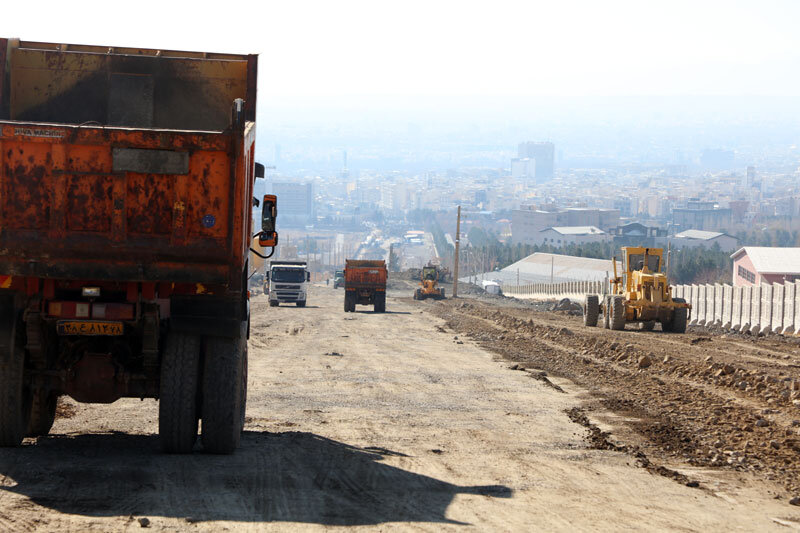 عملیات اجرایی اتصال بولوار جمهوری اسلامی شمالی به بزرگراه شهید سلیمانی