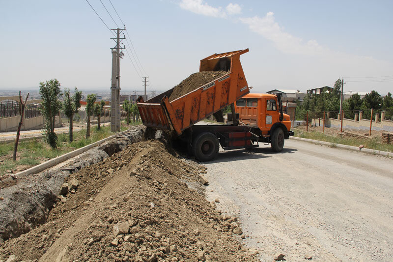 عملیات اجرایی اتصال بولوار جمهوری اسلامی شمالی به بزرگراه شهید سلیمانی