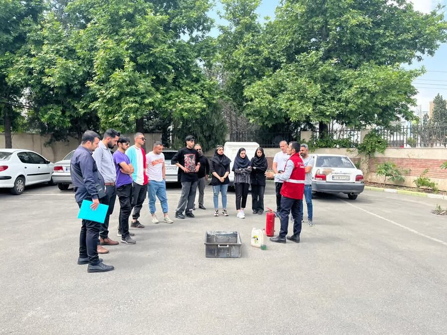 آموزش آتش نشان داوطلب ویژه شهروندان کرجی