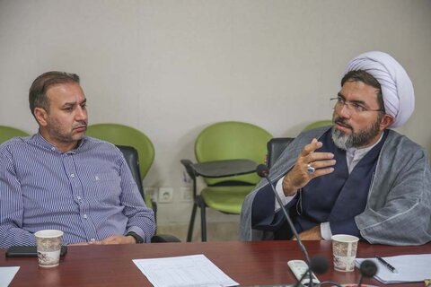 ۳۵طرح هنری اِلمانهای شهری کرج تأیید شدند پنجمین جلسه کمیته داوری ورکشاپ هنری