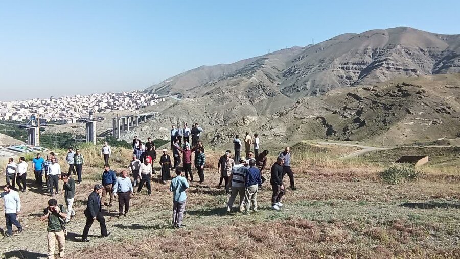 کوهپیمایی بسیجیان حوزه بسیج ادارات و کارمندان شهرداری کرج برگزار شد