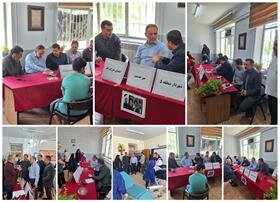 برپایی میز خدمت با حضور اعضای  شورای اسلامی شهر کرج در منطقه ۵ کرج 5