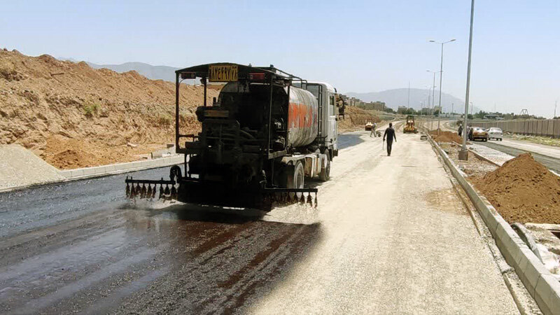 بازدید عضو شورای شهر کرج از پروژههای در دست احداث ادامه بولوار جمهوری شمالی و ادامه بولوار ناصربخت