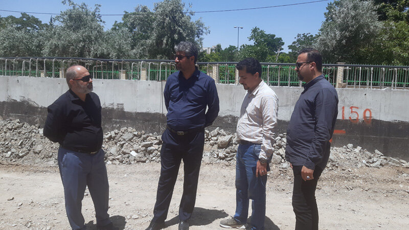 بازدید عضو شورای شهر کرج از پروژههای در دست احداث ادامه بولوار جمهوری شمالی و ادامه بولوار ناصربخت