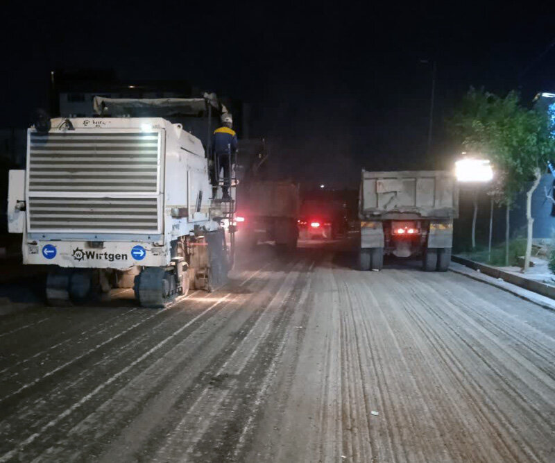 آغاز عملیات تراش و روکش مکانیزه آسفالت بولوار خوارزمی