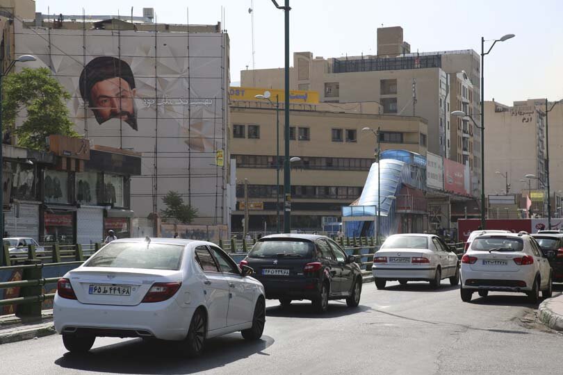 دیوارنگاری پرتره شهید بهشتی بهرهبرداری میشود