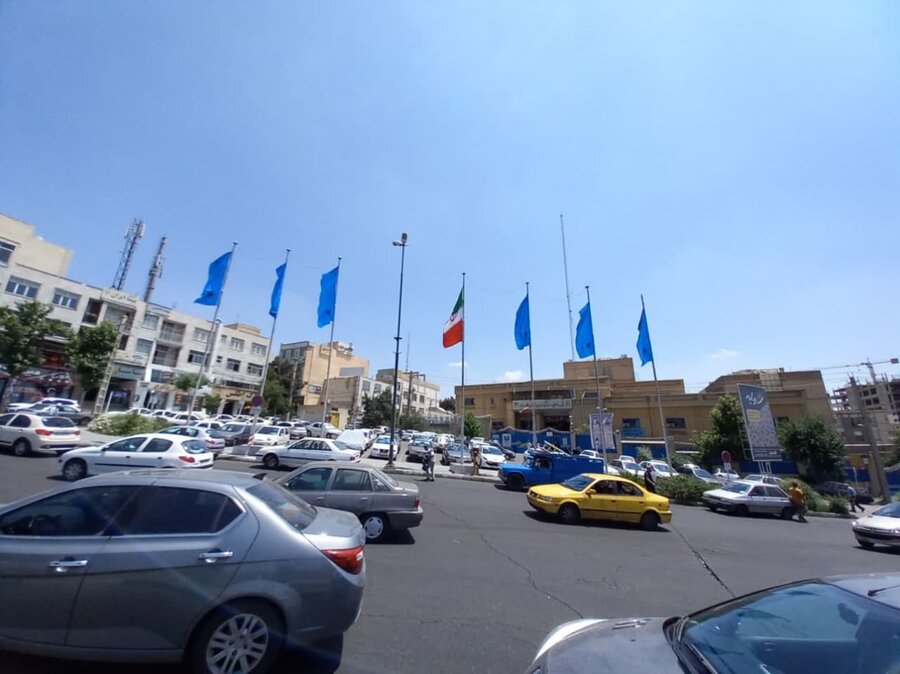 آذین بندی میادین اصلی سطح منطقه ۹ به مناسبت عید دهه ولایت