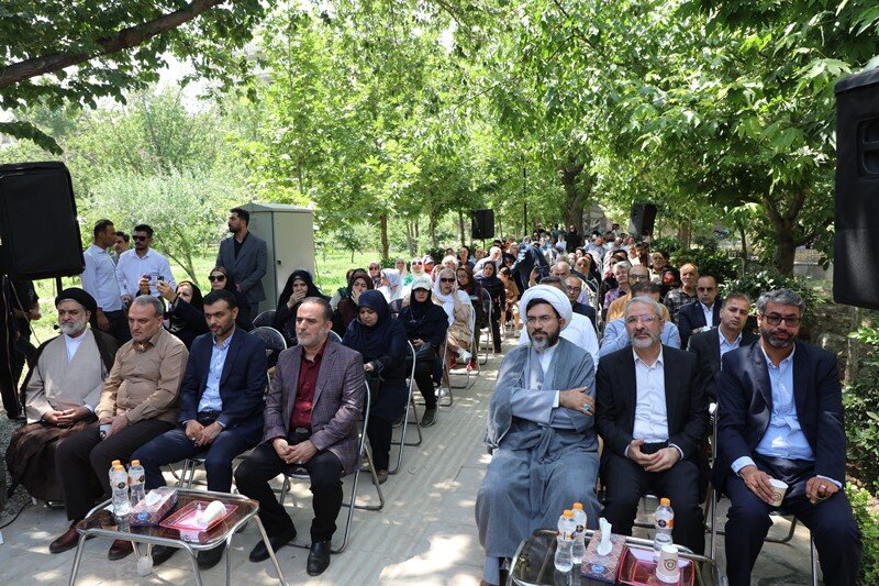سالمندان عمر خود را صرف ساختن کشور کردهاند
