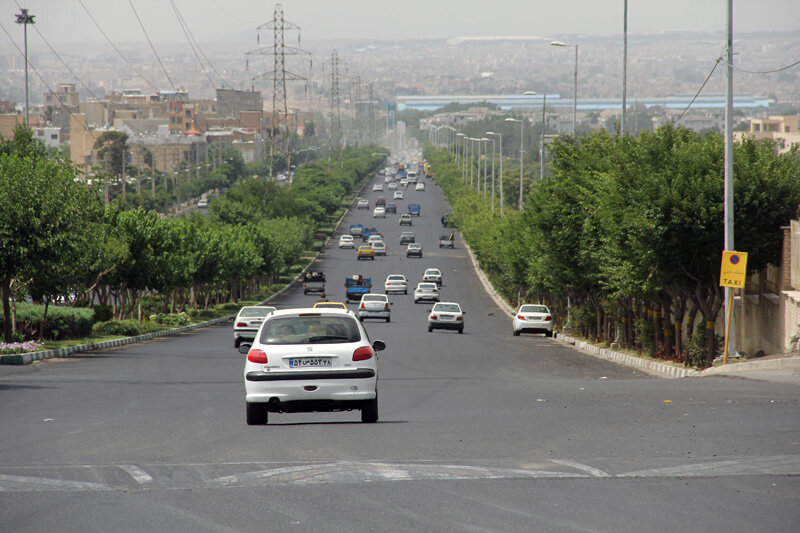 توزیع ۹ هزار تن آسفالت در بولوار خوارزمی حصارک