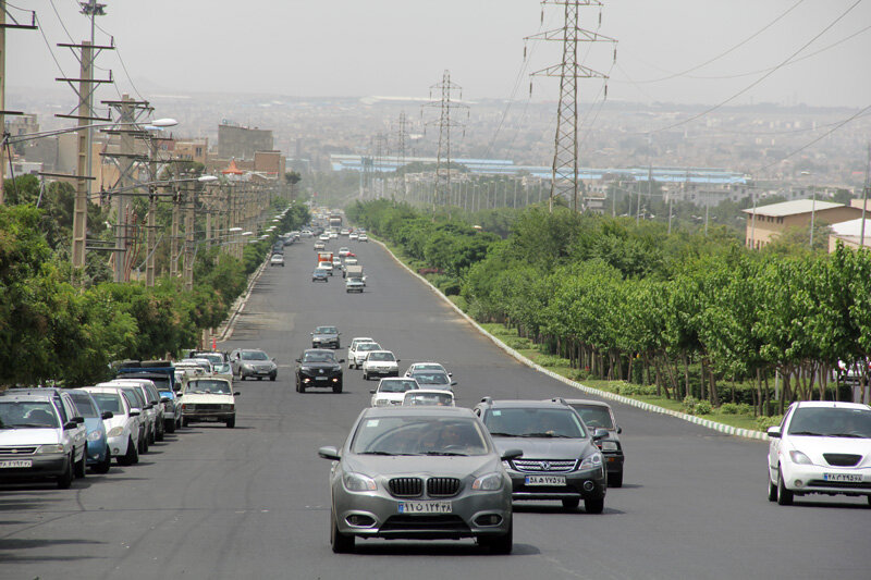 توزیع ۹ هزار تن آسفالت در بولوار خوارزمی حصارک