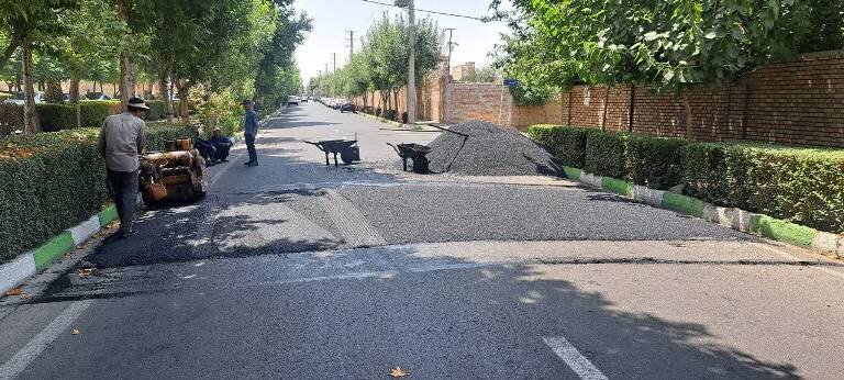 آغاز عملیات نصب سرعتکاههای آسفالتی ترافیکی در سطح منطقه ۹ کرج