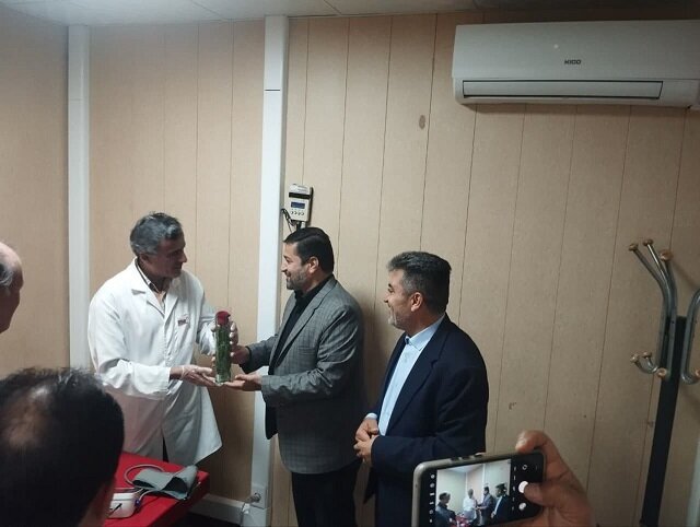 بازدید فرماندار کرج از مرکز انتقال خون در منطقه 5 کرج