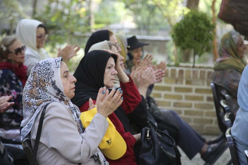 جشن شاد دوشنبههای سالمندی در بوستان جهان دیدگان برگزار شد