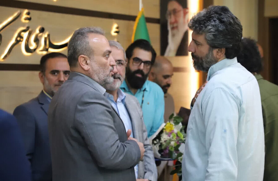 تجلیل از کارگردانان مطرح و هنرمندان عرصه نمایش دفاع مقدس