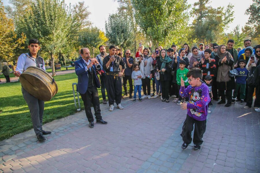 شیوهنامه برگزاری جشنوارهها، رویدادها و برنامههای فرهنگی و هنری در بوستانهای کرج تدوین شد