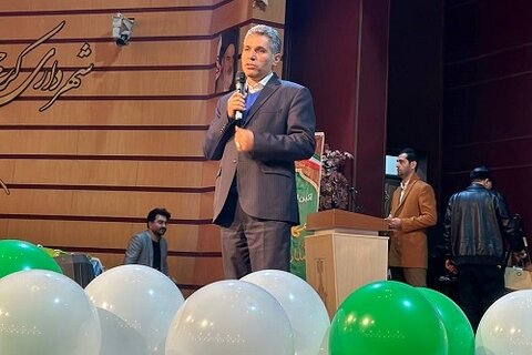 حضور پرشور دانشآموزان در مراسم اختتامیه طرح مهر پاک جشنواره مهرپاک - کراپشده