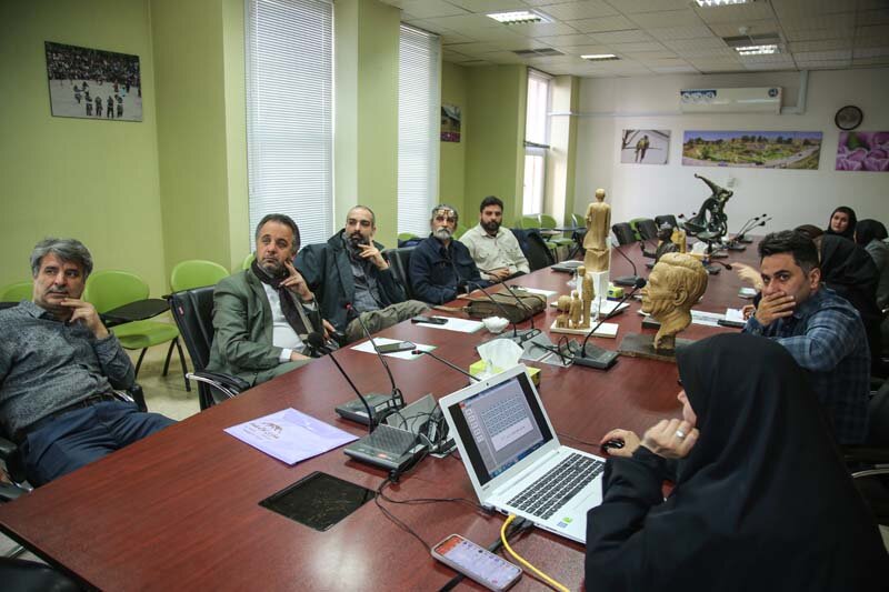 ارزیابی 164 اثر هنری در جلسه کمیته داوری اِلمانهای شهری