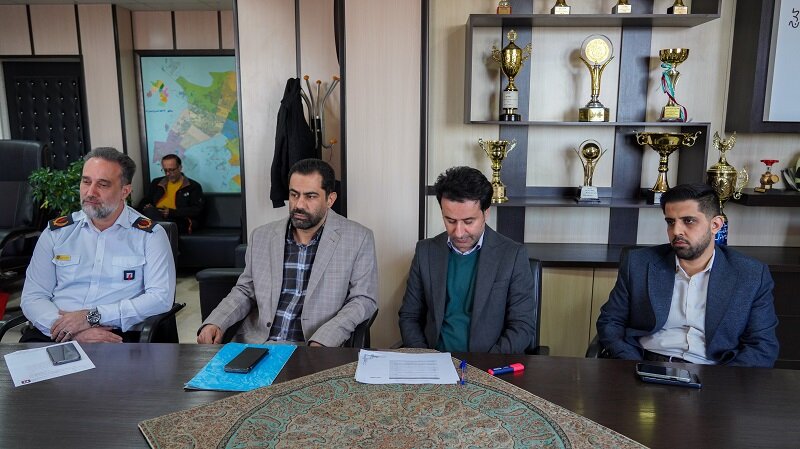 آتشنشانان کرج در خط مقدم امنیت شهر/ از تجهیزات مدرن تا جذب متخصصان