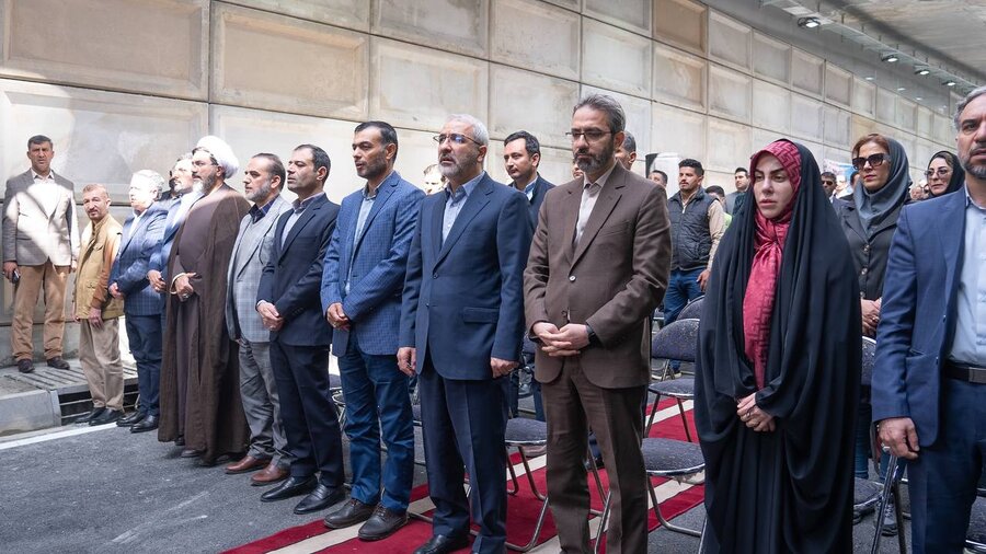 حاشیهنگاری؛